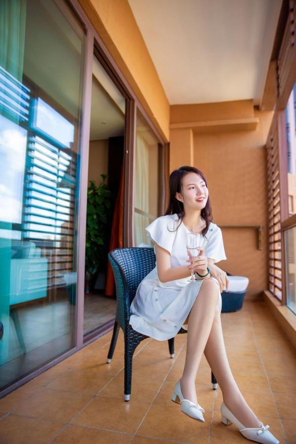 Mangrove Tree Resort World Sanya Bay- Queen Palm Towers Exterior photo